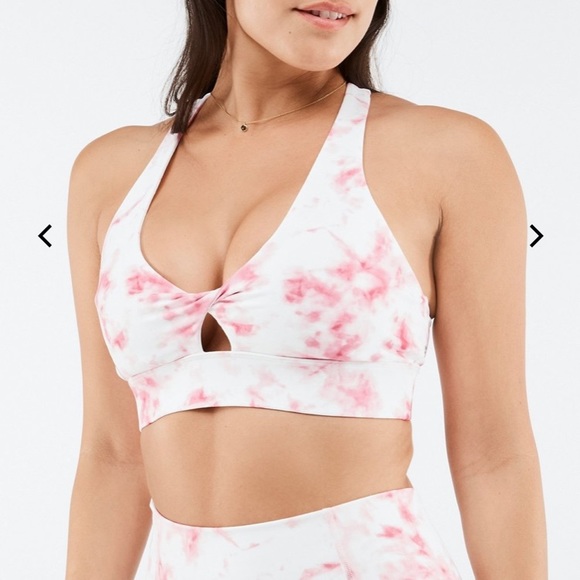 Oasis Twist Front Sports Bra - Picture 1 of 1